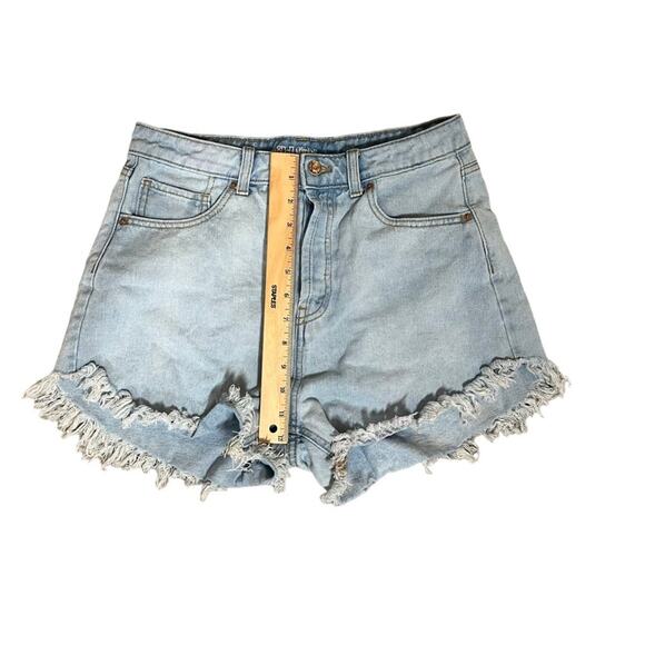 Wild Fable High Rise Denim Short Distressed Womens 8 Freyed Bottom Light Washed - Picture 6 of 7